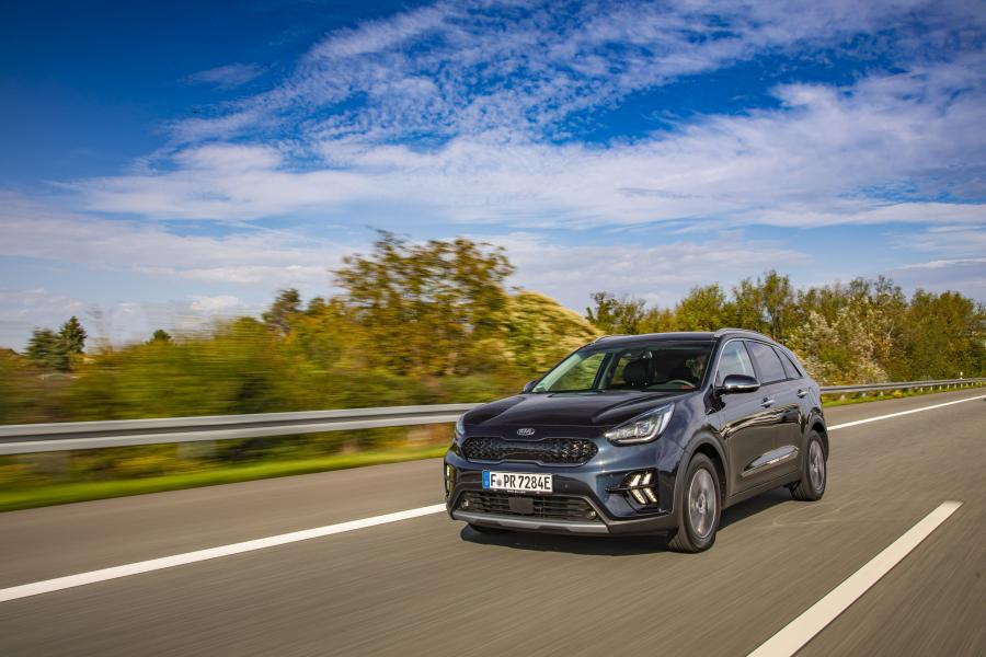  Kia Niro Plug-In Hybrid (DE) 2019 года  (WW) (фото 24 из 53)